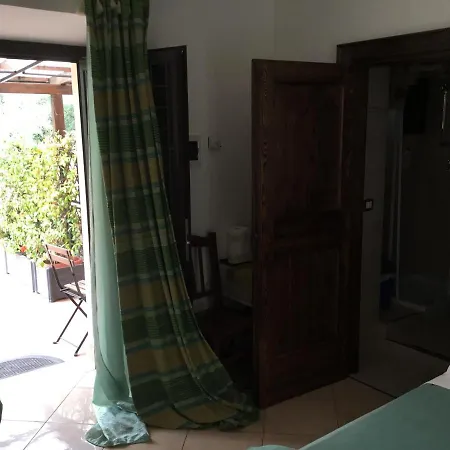 Del Ponte Szálloda Balsorano Vecchio