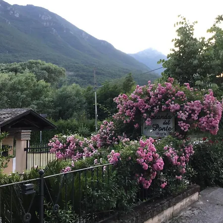 Szálloda Del Ponte Balsorano Vecchio